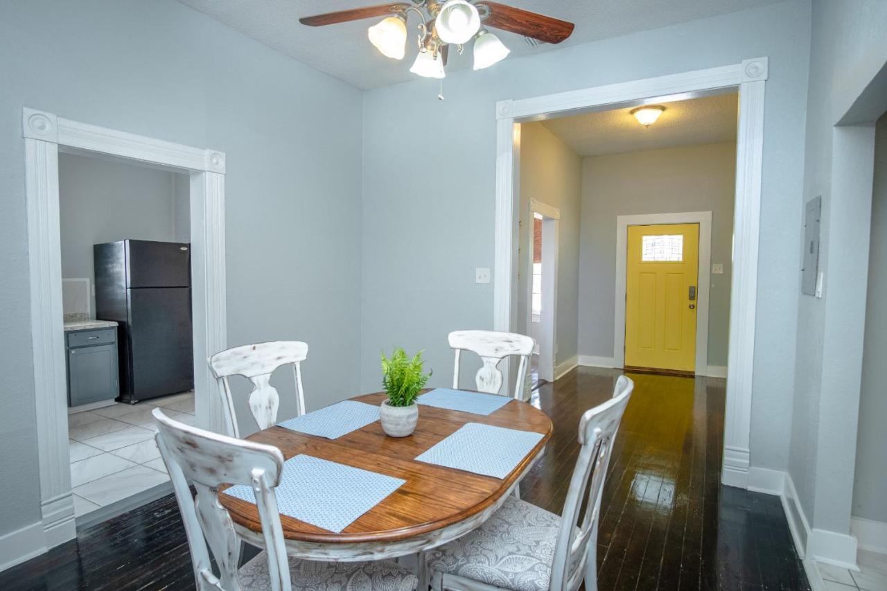 サンアントニオRemodeled Historic 2Br 1Ba House Near Downtownアパートメント エクステリア 写真